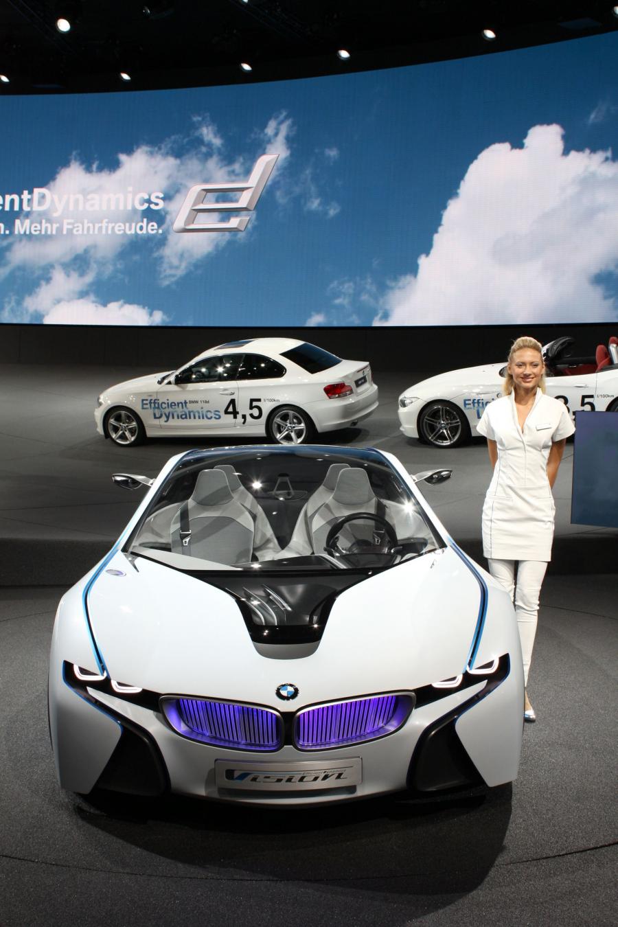  BMW Vision EfficientDynamics Concept 2009 года  (фото 120 из 206)